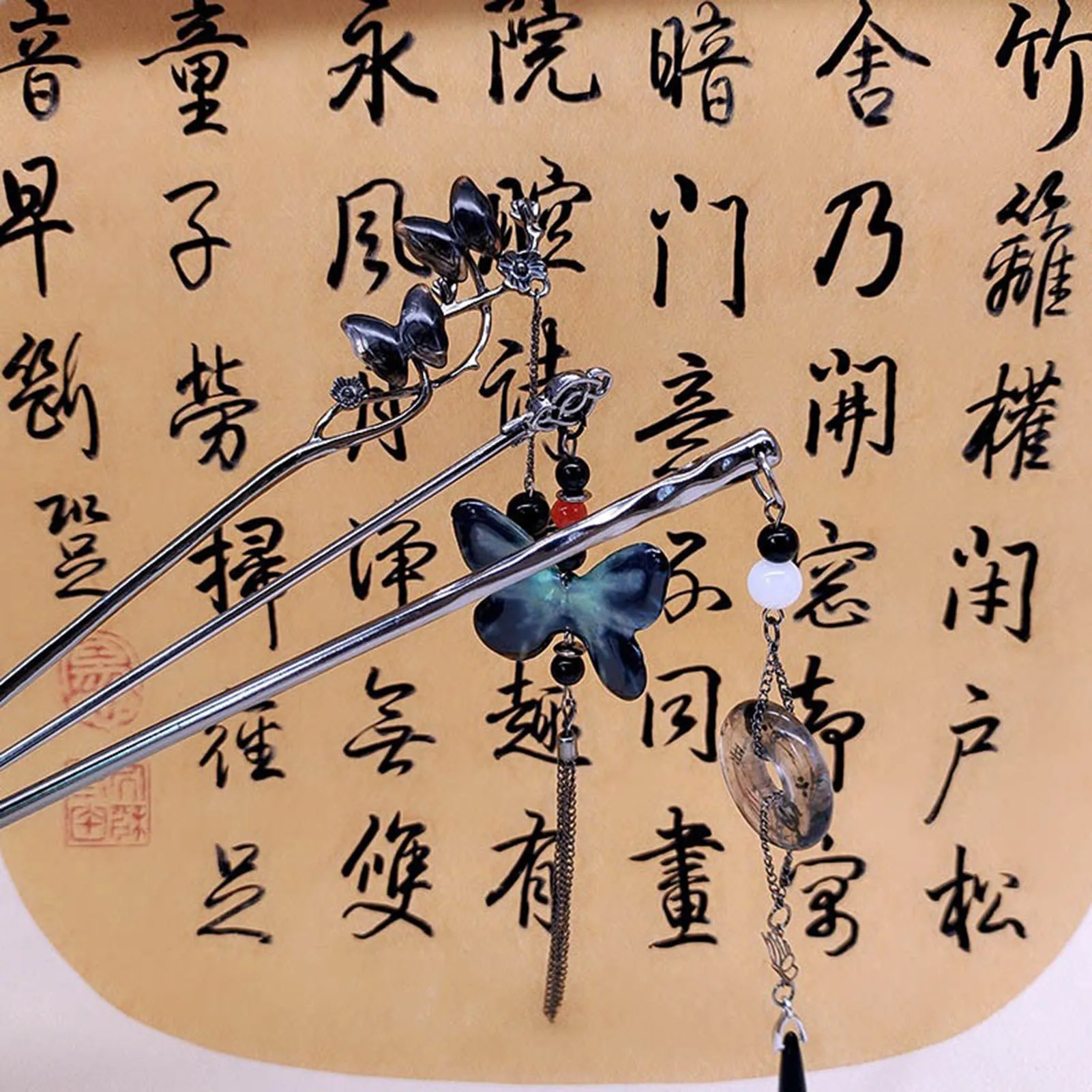 Neo chiński styl frędzle szpilka do włosów dla kobiet w stylu Vintage motylkowy wisiorek kwiatowy projekt metalowy kij do włosów eleganckie akcesoria do włosów 1 szt.