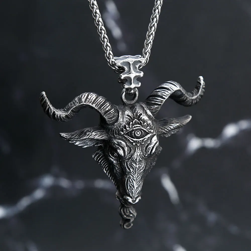 Retro Creative Viking Bull\'s Head Pendant Necklace Men Punk Domineering Stainless Steel Animal Necklace Personality Jewelry Gift