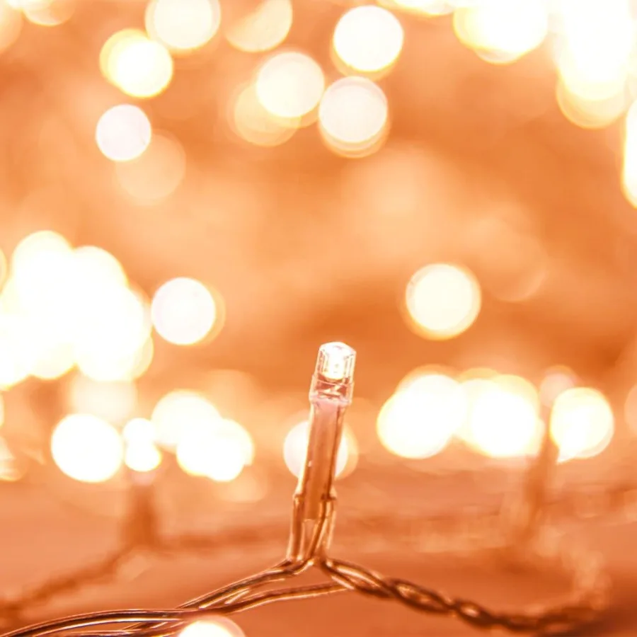 Łańcuch LED z 150 diodami LED Ciepła biel 49,2' PVC