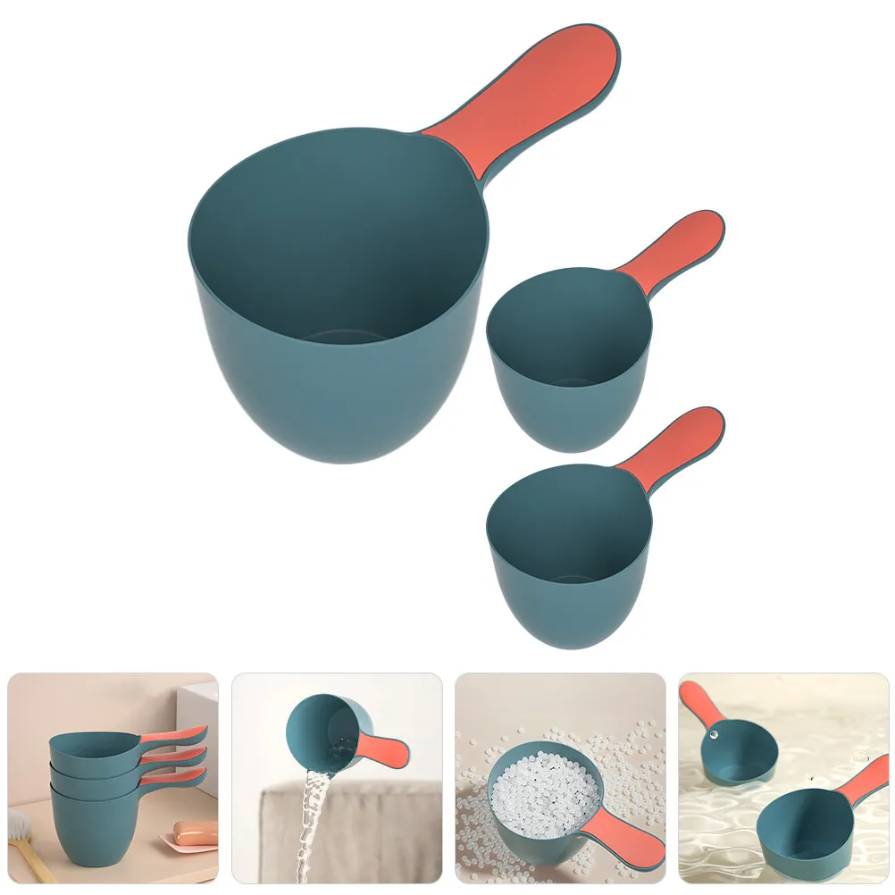 

3Pcs Bath Water Ladle Plastic Shower Bucket Bathroom Water Scoop Cup Short Handle Design Plastic Mugs for Bathroom