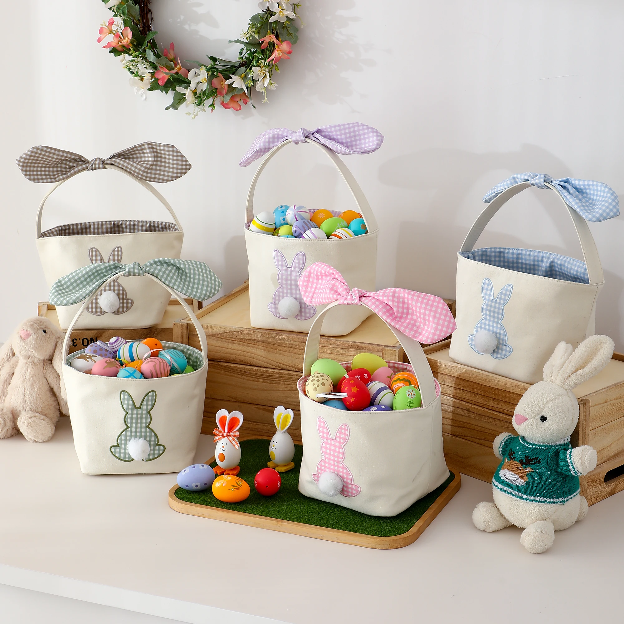 

Easter Basket With Detachable Bow Gingham Bunny Applique With Pom Pom Kids Easter Gift Egg Hunting Bucket Home Decoration