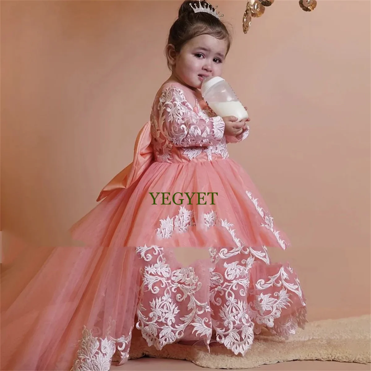 

First Communion Fluffy Wedding Flower Girl Dresses Applique Party Dresses Girl Ball Gown Age 2-16 years Sheer Neck Lace Up