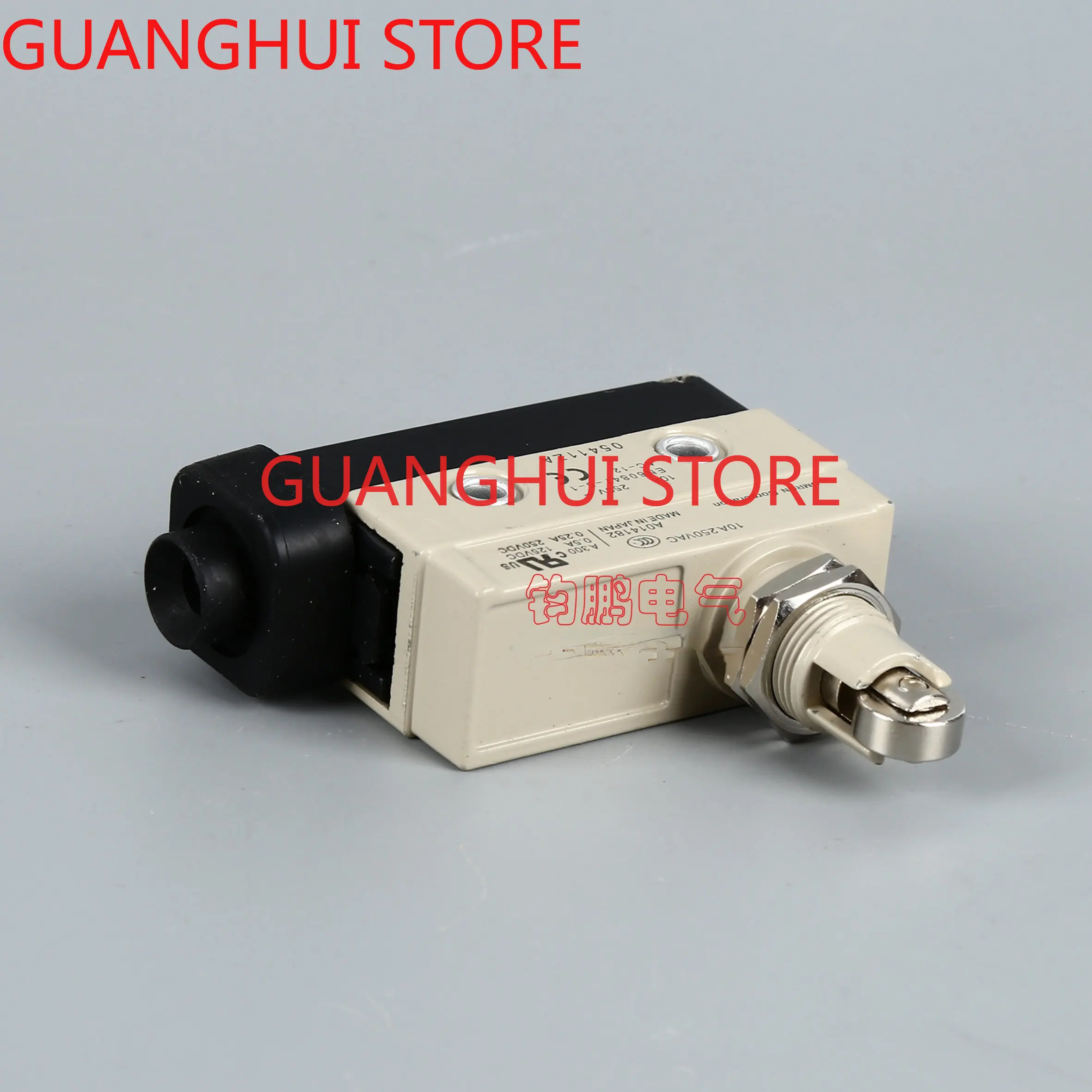 SHL-02255 D55 W255 ZC-Q2255-01 Q55 D55 Brand New Micro Switch Stroke Limit Spot To Send Immediately