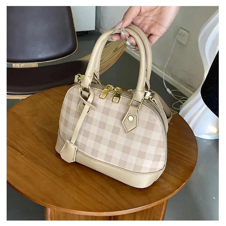 

2023 Новая клетчатая сумка через плечо для женщин, очень просторная клетчатая сумка через плечо, минималистичная большая сумка, универсальная и вместительная