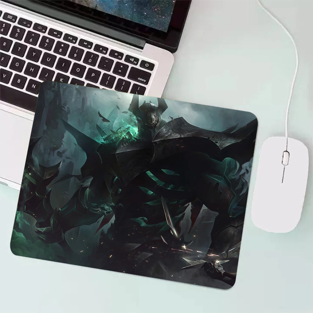 League of Legends Mordekaiser Small Gaming Mouse Pad PC Gamer Keyboard Mousepad XXL Computer Mouse Mat Laptop Mause pad Desk Mat