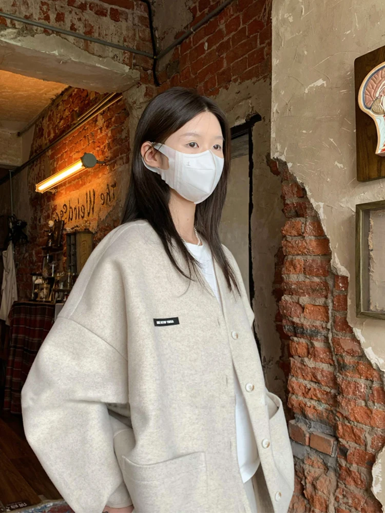 

Бейсбольные куртки, корейские женские модные фланелевые осенние спортивные костюмы в стиле карго для пешего туризма, классические женские спортивные костюмы с силуэтом саржи и бисером