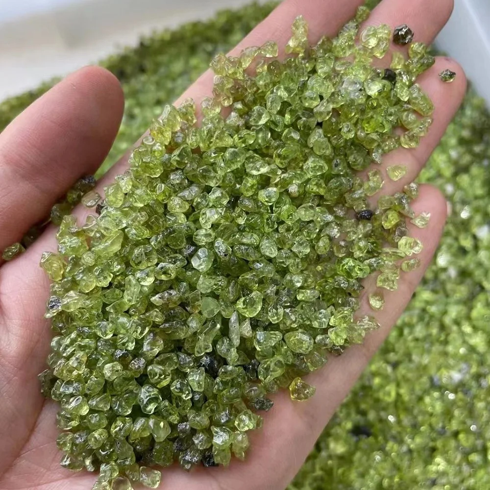 2-4mm Beautiful Natural Peridot Olivine Chips Polished Gravel Stone Reiki Healing Crystal Mineral Specimen DIY Garden Decor