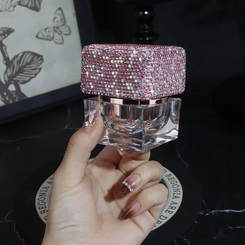 

30ml Capacity Powder Diamond Creative Light Luxury Cosmetic Glass Bottle Skin Care Cream Bottle