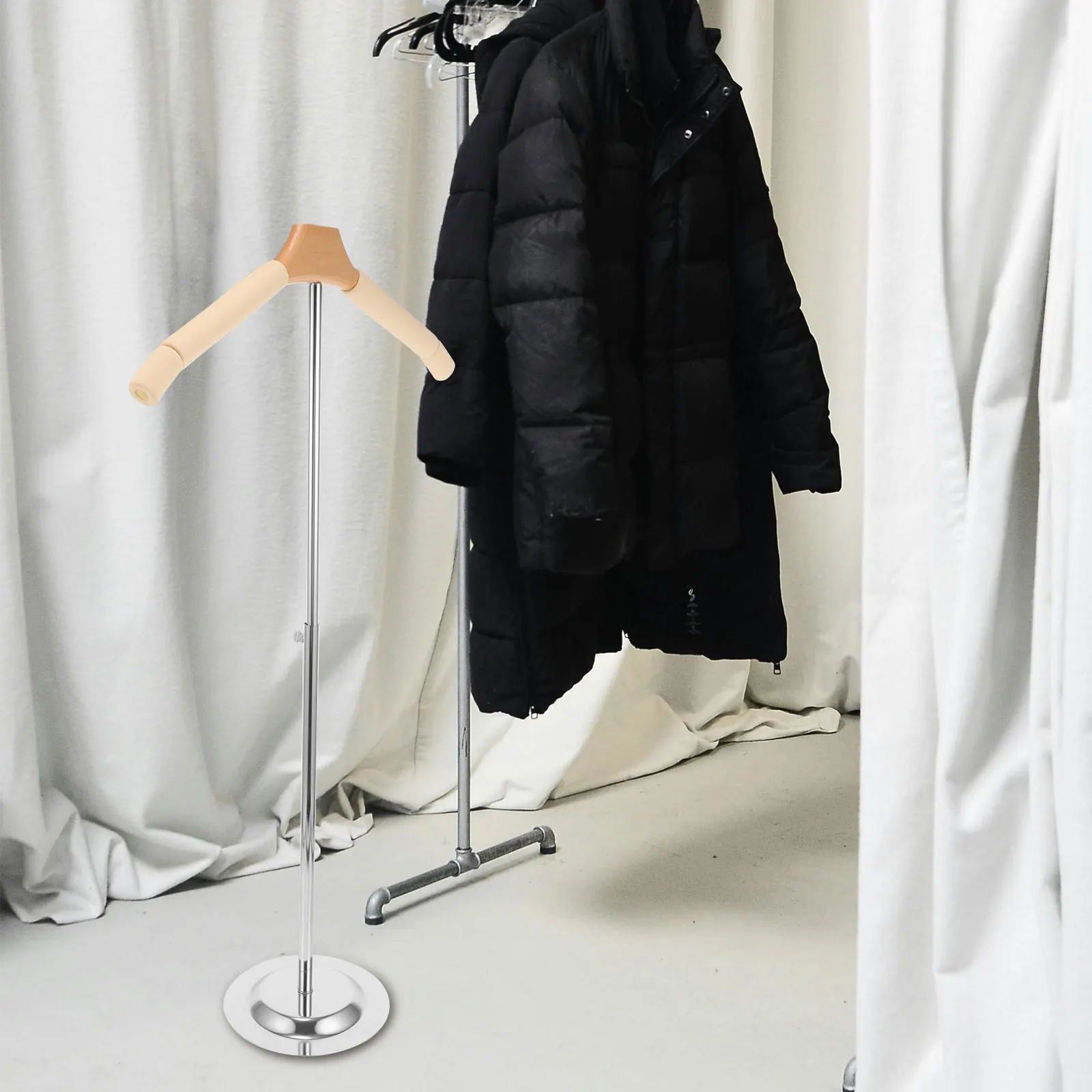 

Clothes TT Rack Hanging Adjustable Clothing Storage Rack T Shirt Display Stand Hangers Foam Wardrobe Storage