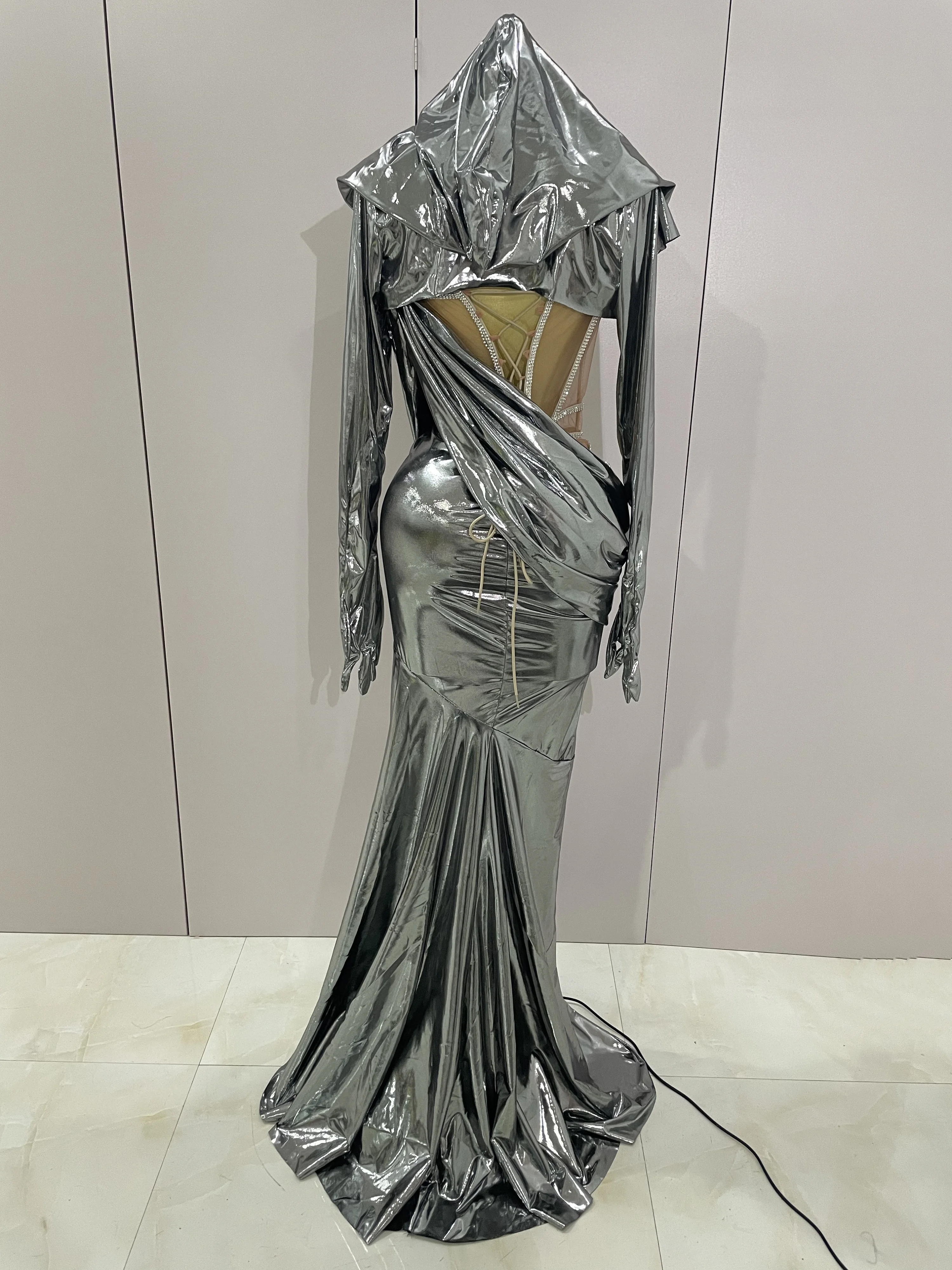 Thumbnail 3 - #16 Discounted Flowing Long Dress Worth Buying