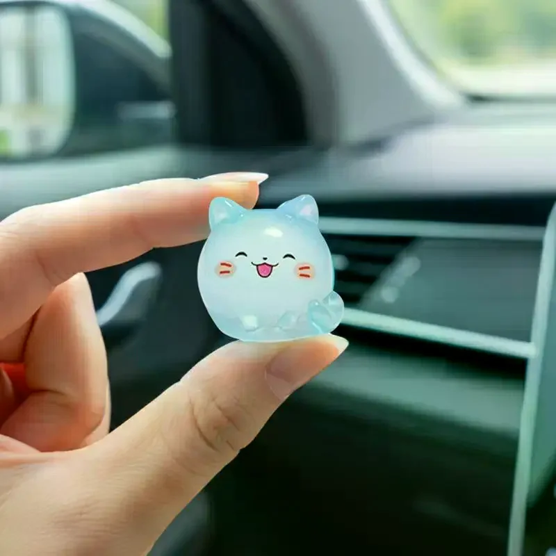 2pcs Driving Alignment Assist Balls Glow-In-The-Dark Stickers Parking Assist Line Stickers Wheel Positioning Stickers Easy Peel
