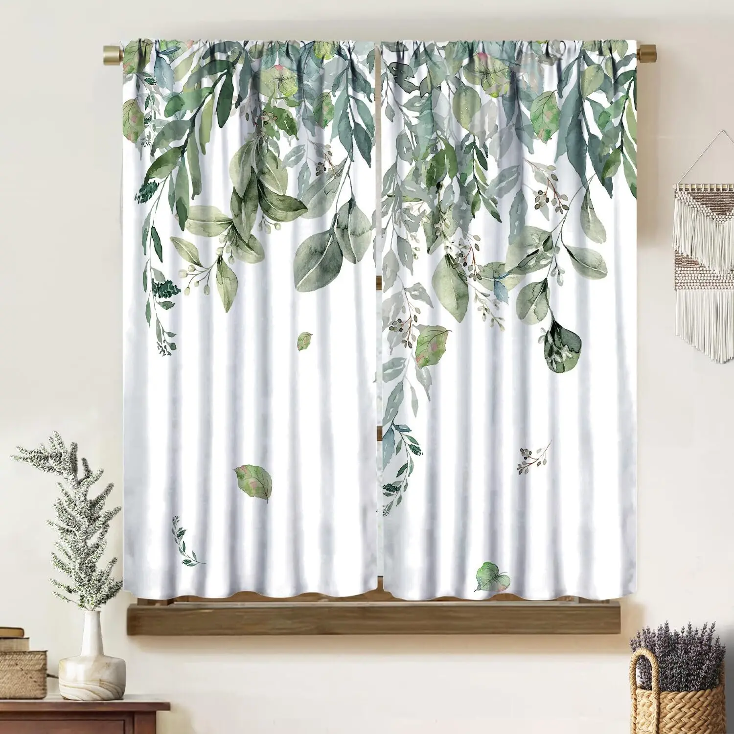 Green Leaf Curtains…
