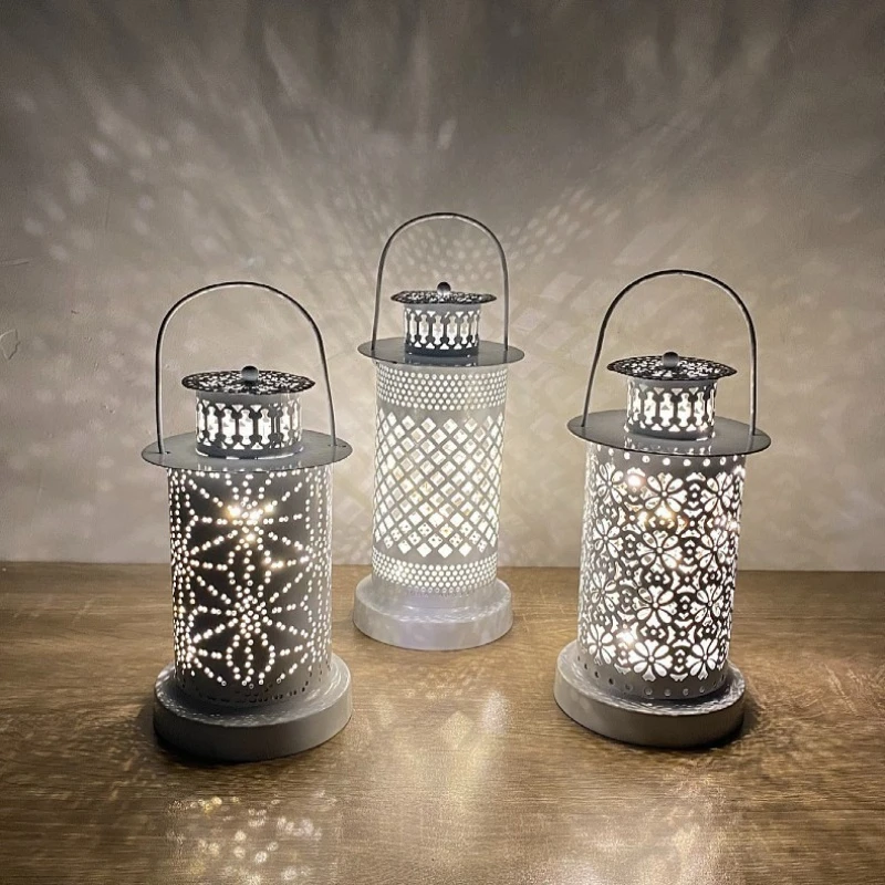 Moroccan Style Hollow Iron Lantern Candle Holder Vintage Hanging Candlestick Home Decor Night Light Ornament Party Decoration