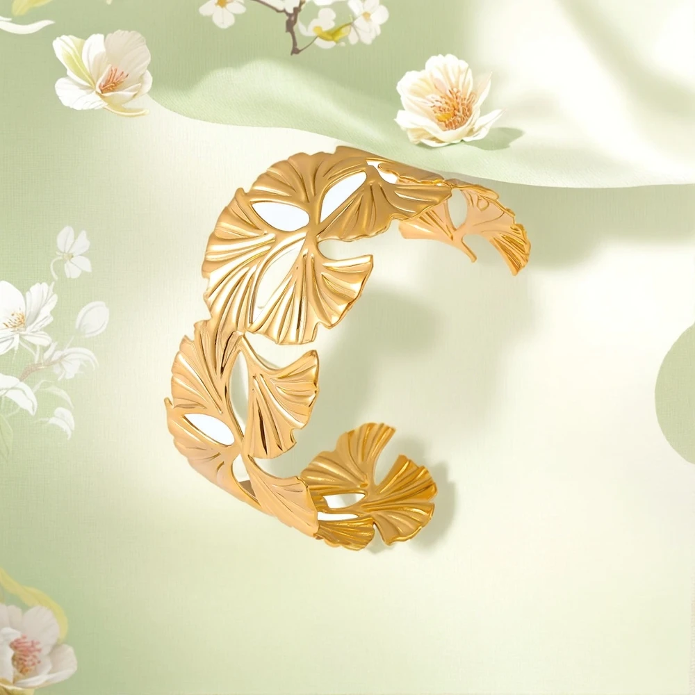 

Women's Open Bracelet Gingko Leaf Hollow Stainless Steel Fashion Versatile Jewelry Accessories
