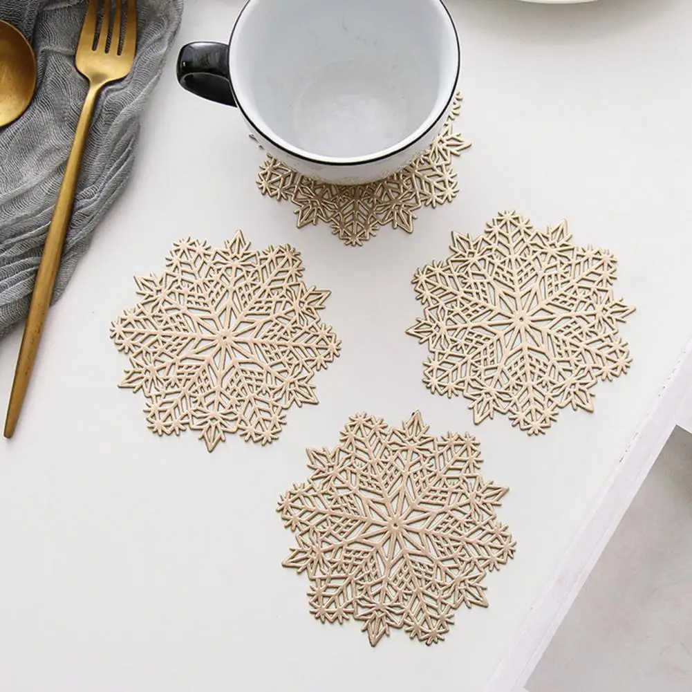 Decorative Placemat Non-slip Placemat Christmas Snowflake Decorative Coaster Set Non-slip Hollow-out For Cups For Holiday 테이블 매트