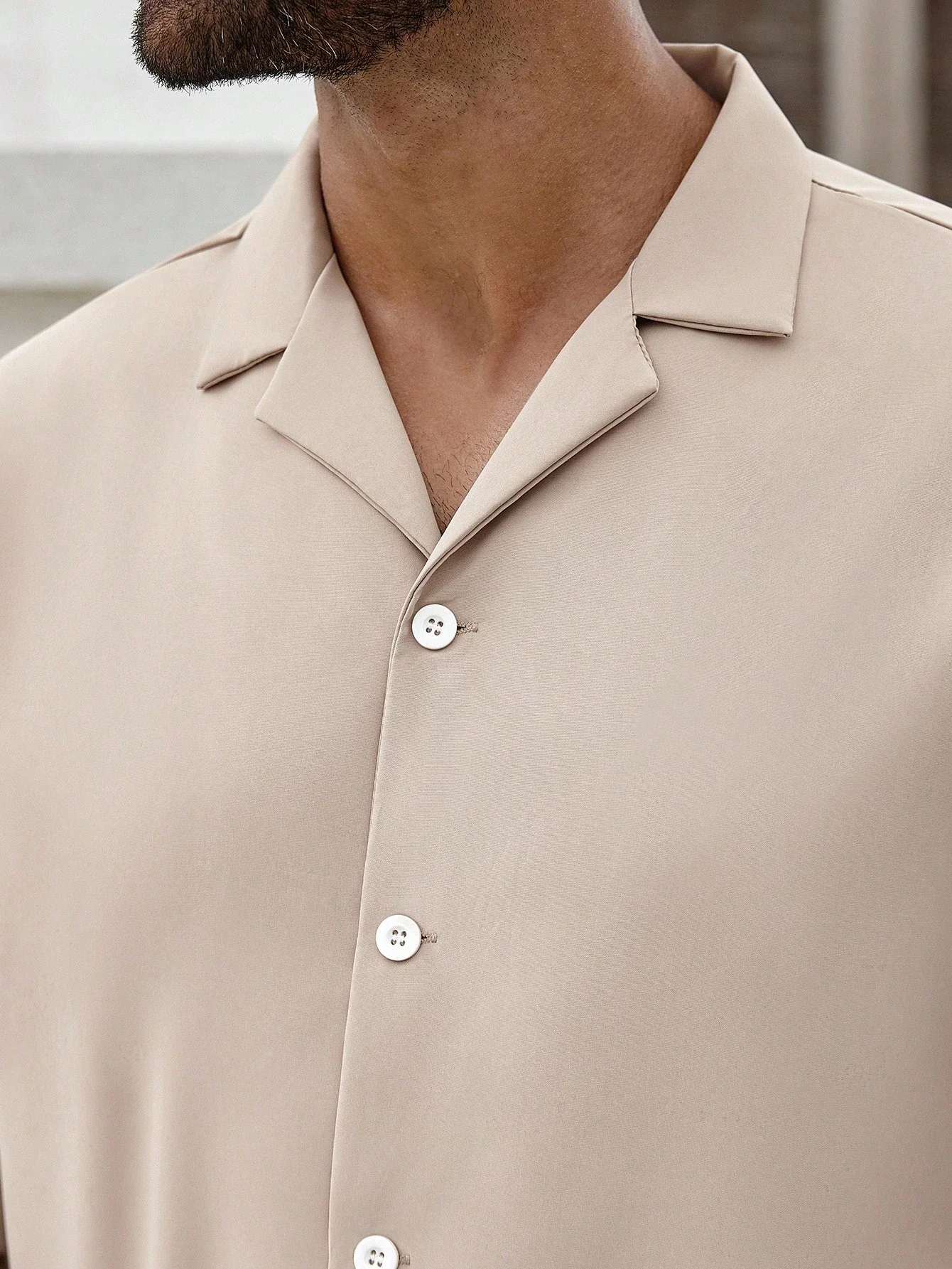 

Men's Solid Cuban Collar Short Sleeve Shirt And Drawstring Waist Casual Pants Set