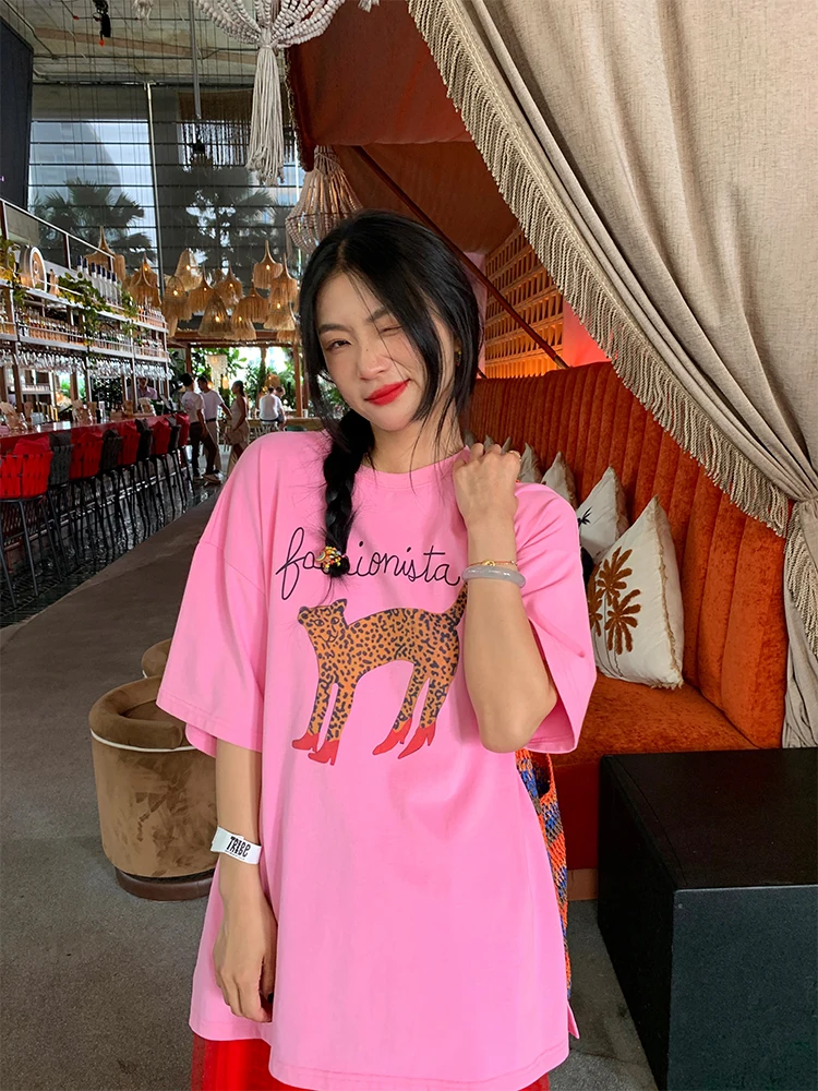 

Женская футболка с коротким рукавом, розовая, свободного кроя, уникальный дизайн, повседневная, хлопковая, летняя, средней длины, с круглым вырезом, с принтом