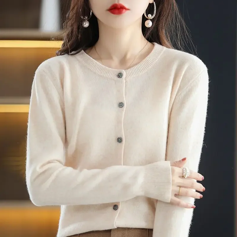 Elegant Grey Women Round Neck Cardigan Fashion Golden Button Long Sleeves Warm Sweater 2024 Chic Autumn Female Casual Streetwear