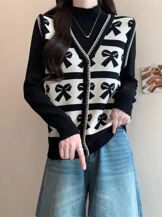 

Свободный вязаный свитер женский зимний с высоким воротником, больших размеров, имитация двухслойности, с вышивкой, комфортный, в корейском стиле, с длинными рукавами