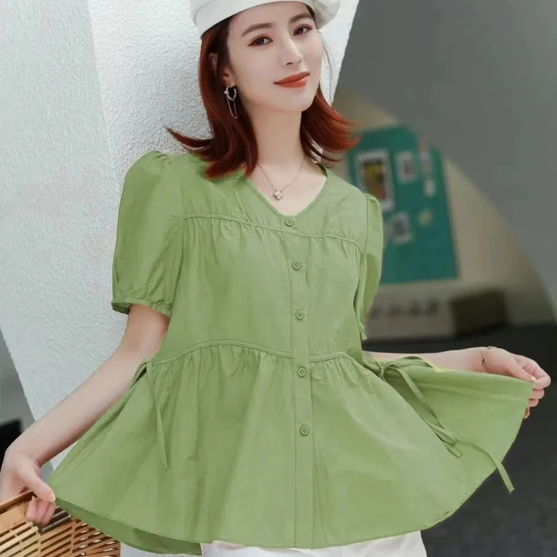 

Short-sleeved Women's Shirt Wash Water Cotton Loose and Fashionable Large Size Mother's Belly Cover V-neck Cardigan