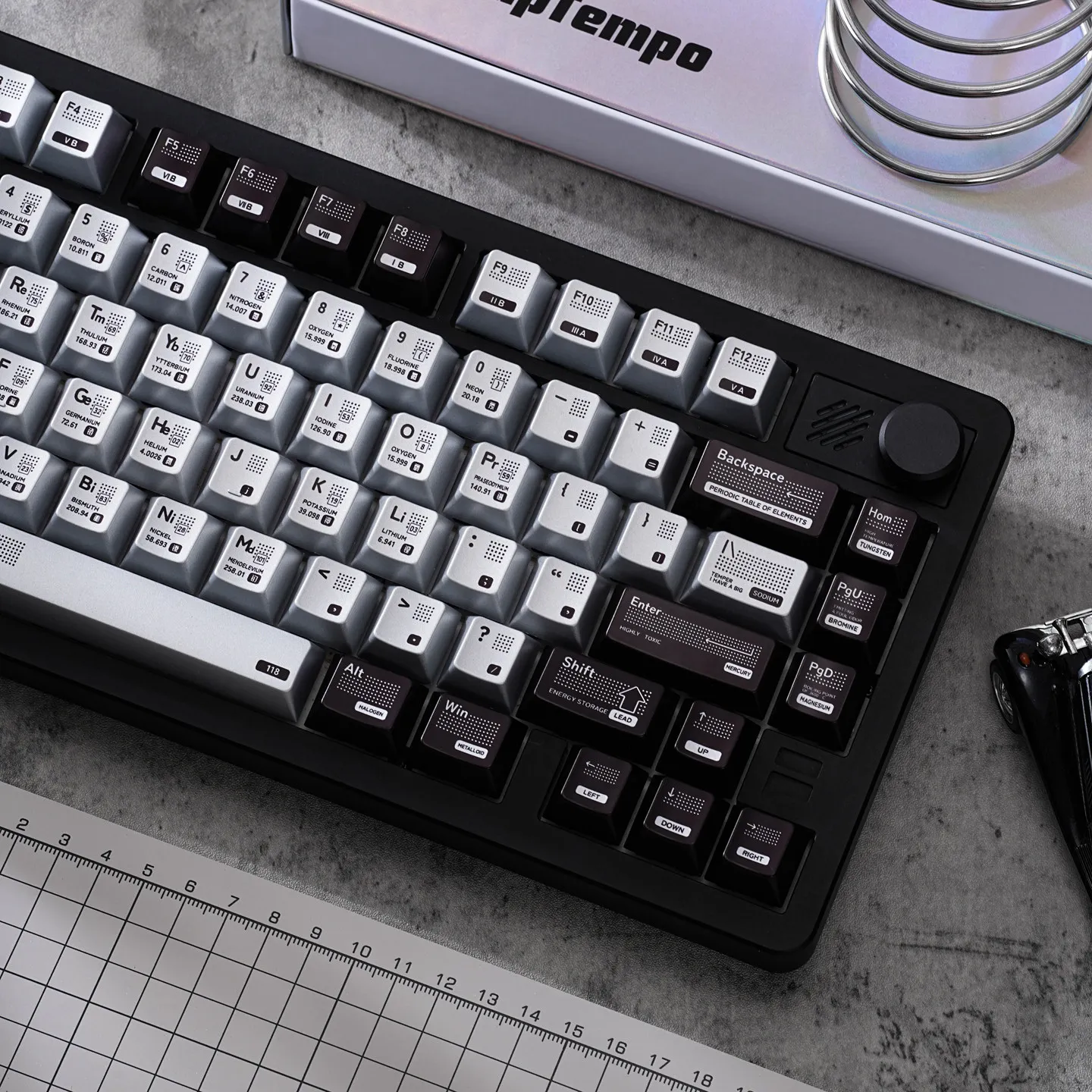 taptempo-catalyst-keycaps-set-cherry-profile-metallic-paint-glossy-black-silver-elegant-pbt-keycaps-for-mx-mechanical-keyboard