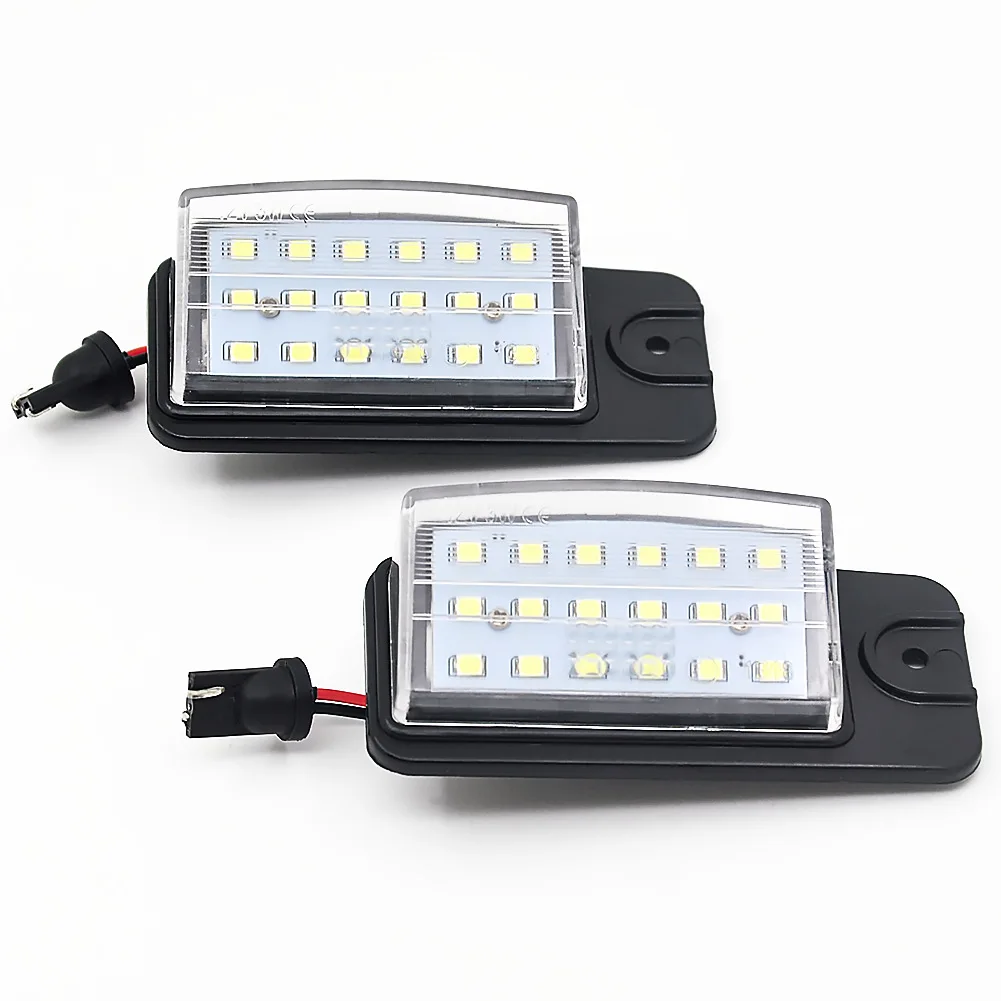 Suitable for Nissan NV1500 NV2500 license plate light X-Trail T32 LED license plate light