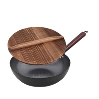 Carbon Steel Wok Pan 32cm Stir-Fry Pans with Wooden Lid Uncoated Flat Bottom Chinese Pan for Induction Electric Gas All Stoves