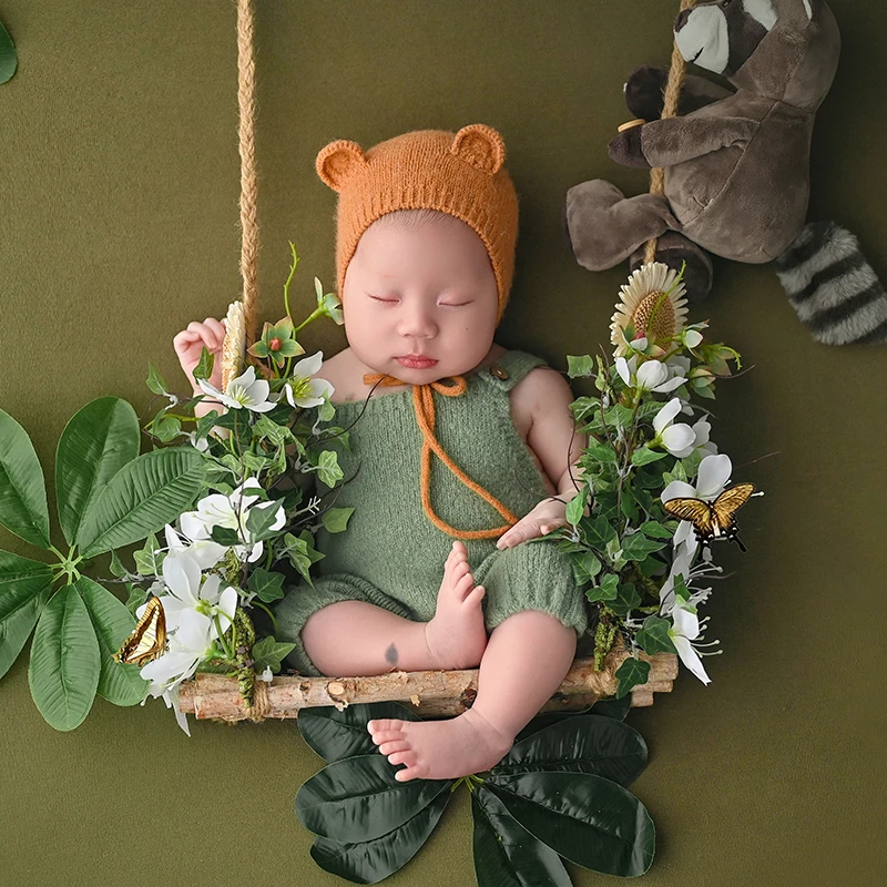 Newborn Baby Photography Accessories Forest Zoo Theme Baby Knitted Overalls + Hat Set Studio Photo Stretch Wrap Green Plant Prop