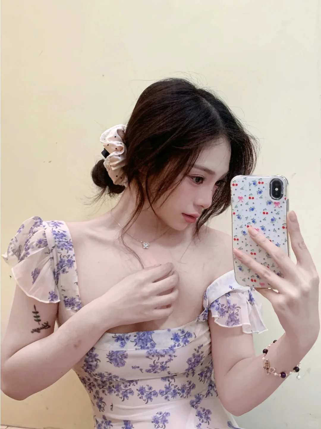 Blumendruck Dr Damen Sommer 2025, New Sle Beach Vaion Taillen-Cinching Ort Rock Low Ne Fly Sve Dres