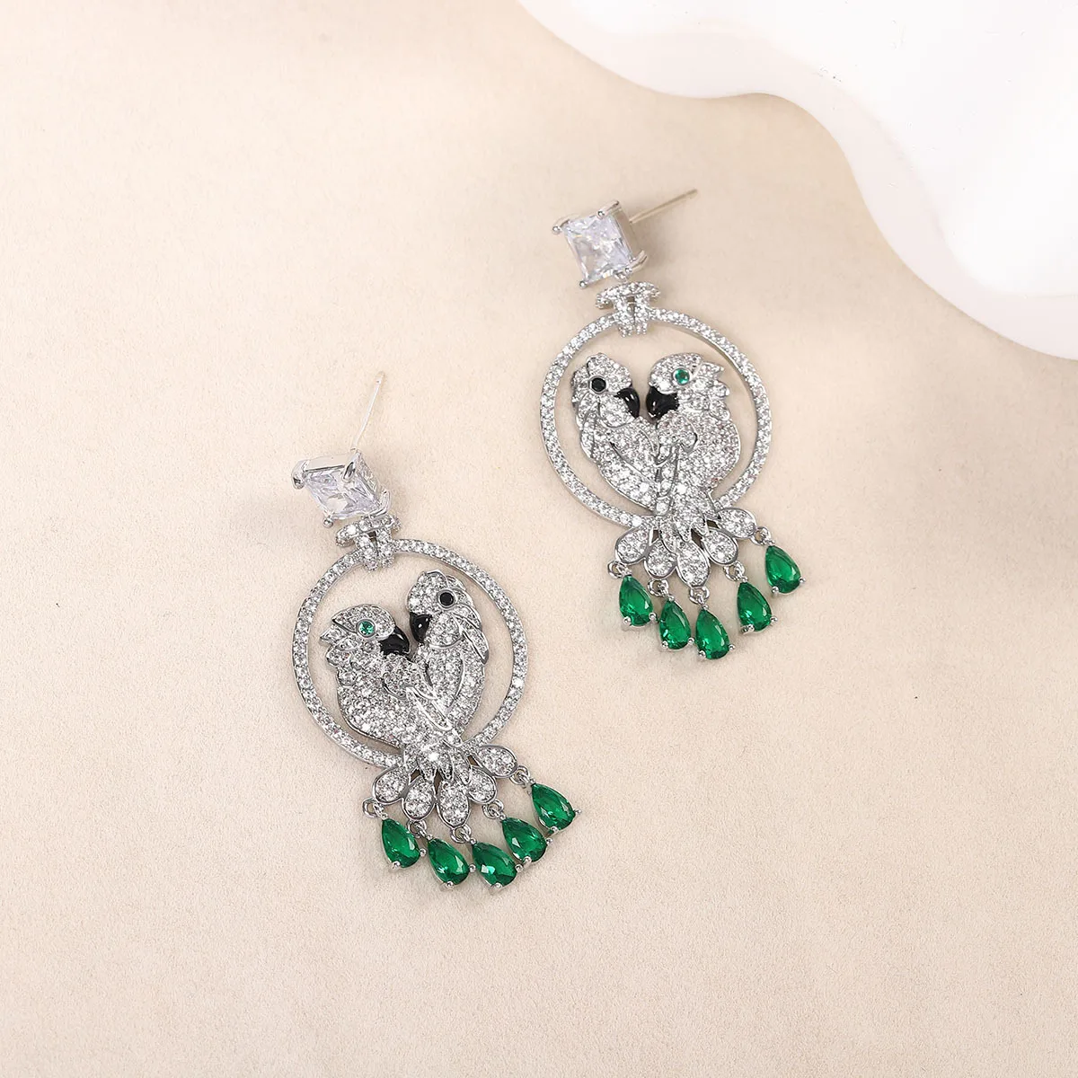 HIBRIDE Trendy Fashion Accessories Parrot Necklace Earrings Jewelry Set Suitable for Everyday Women Holiday Wedding Gifts S-928
