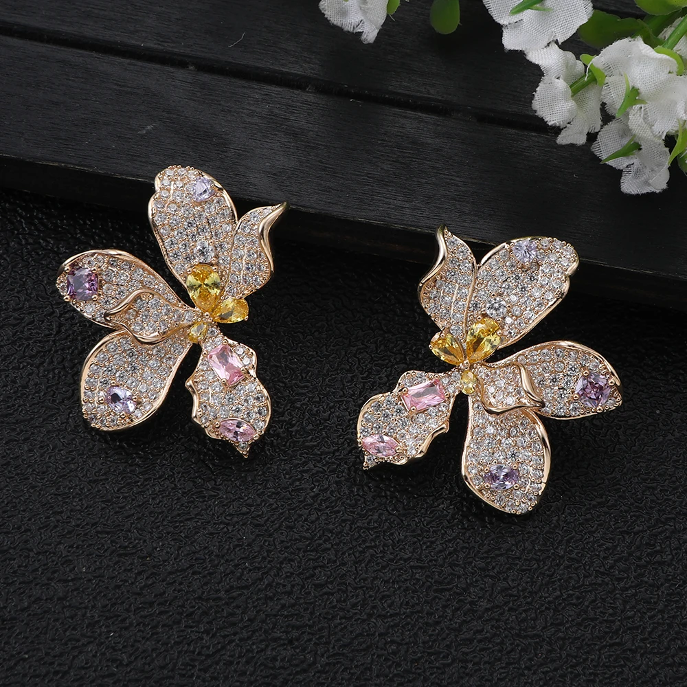 Luxurious and atmospheric geom - đánh giá và giá Women Fashion Uae