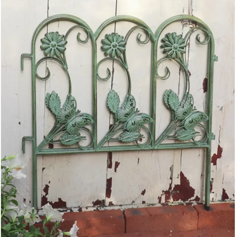 Outdoor Wrought Iron Garden Fence Villa Balcony Mini Picket Fence Flower Bed Partition Low Barrier Courtyard Decorative Fence