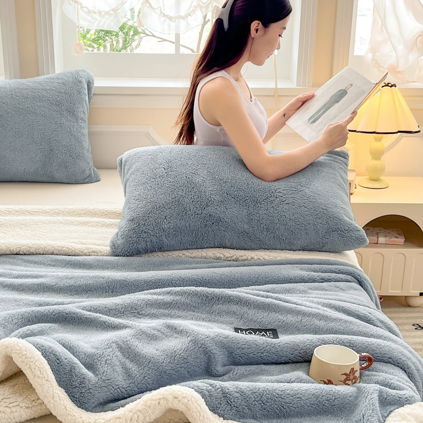 All Season Multi-Scene Two-Faced Plush Blanket, Reversible Fluffy Fleece & Sherpa Warm Throw Cover, Cozy Soft Bedding Suitable For Family Bedroom, Sofa, Office Naps And Student Dorm, Multiple Matching Solid Color Selections