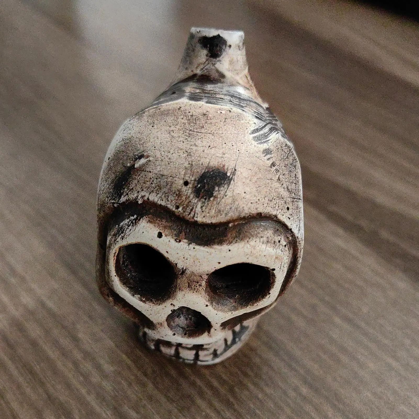 High-Decibel Aztec Skull Whistle, Loud Human Scream Sound War Whistle, Creepy Death Whistle Of Aztec For Halloween Party Gift US