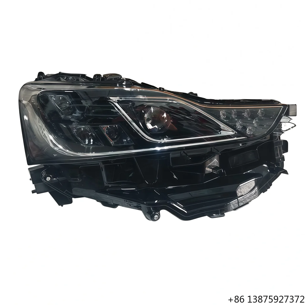 

Светодиодные фары для IS300, совместимые с системами освещения высококлассных моделей IS300 2016-2018 годов выпуска.