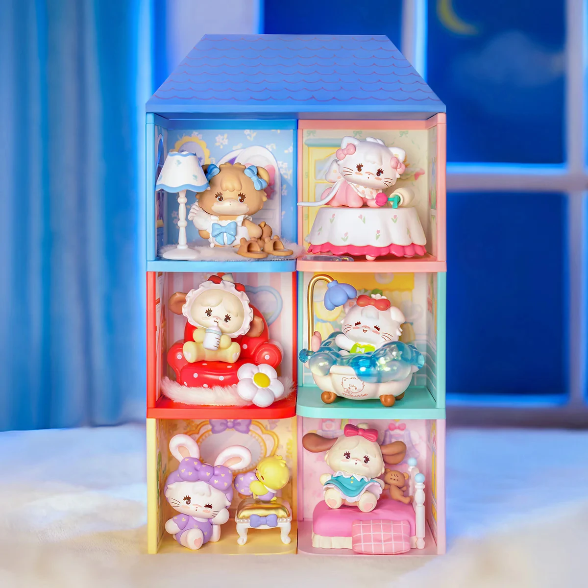 

ROBOTIME Rolife Mikko Licensed Blind Box 90mm Collectible Figure Series 6 Styles Secret Chance Cute Home Decor Gift for Girls