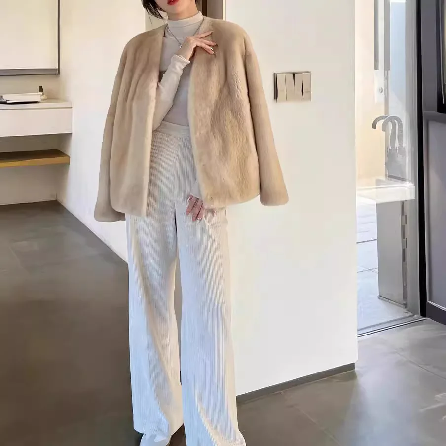 

Mink Fur Women's Fashion V-Neck European Mink Fur New Imitation Mink Fur Jacket 2025 New Item