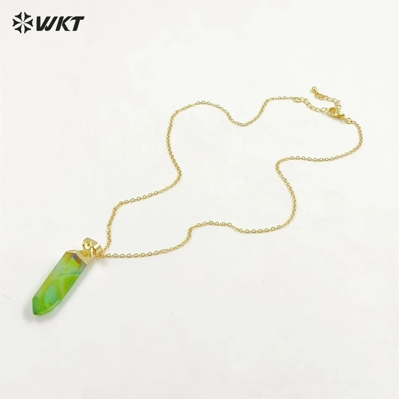WT-N495 Wholesale Fashion Aura crystal quartz point necklace hot Aura crystal necklace pink stone blue stone necklace Jewelry