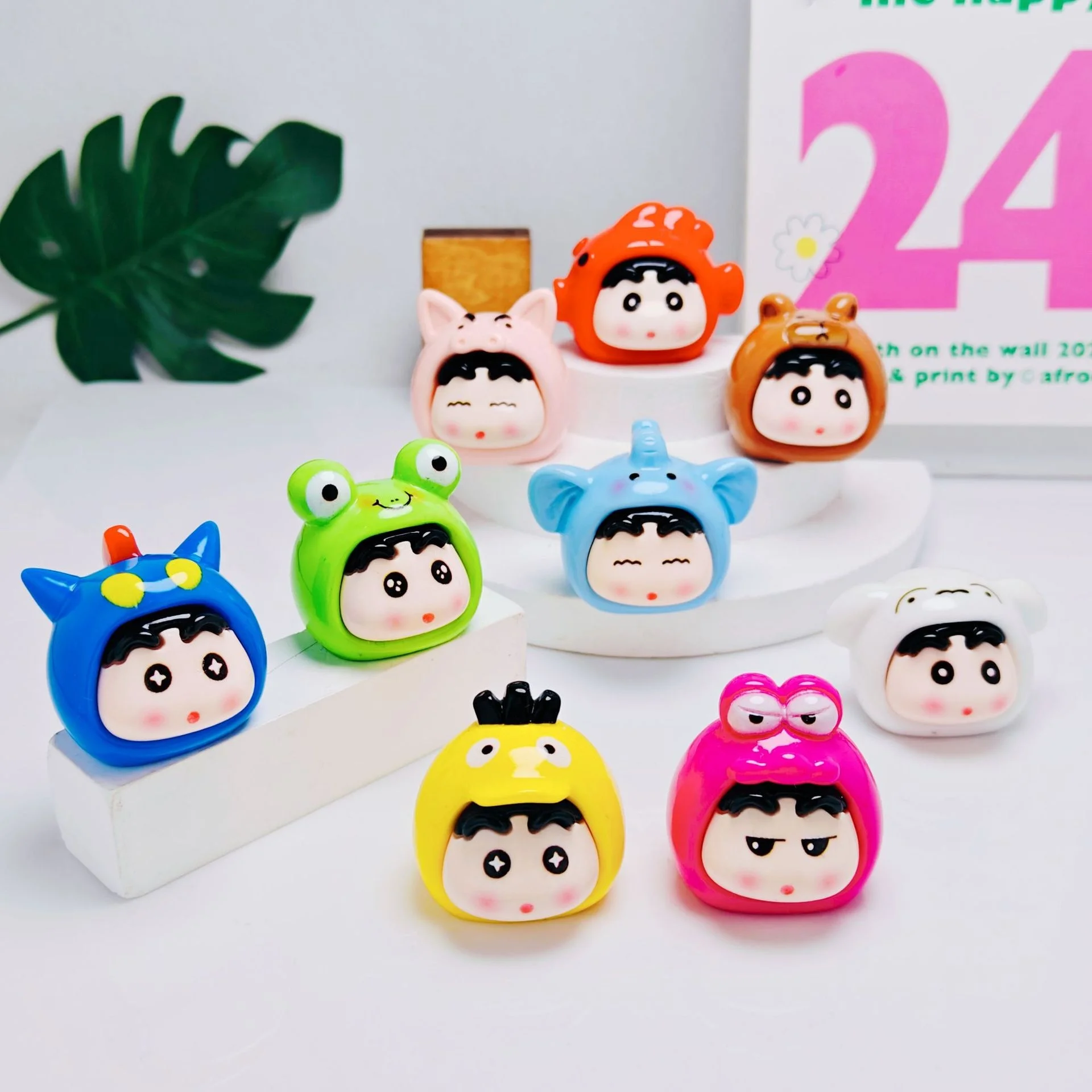 

Crayon Shin-chan Animal Little New Resin Toy Desktop Decoration Cute Particle Trendy Plaything Collectible Figurine Accory Toy