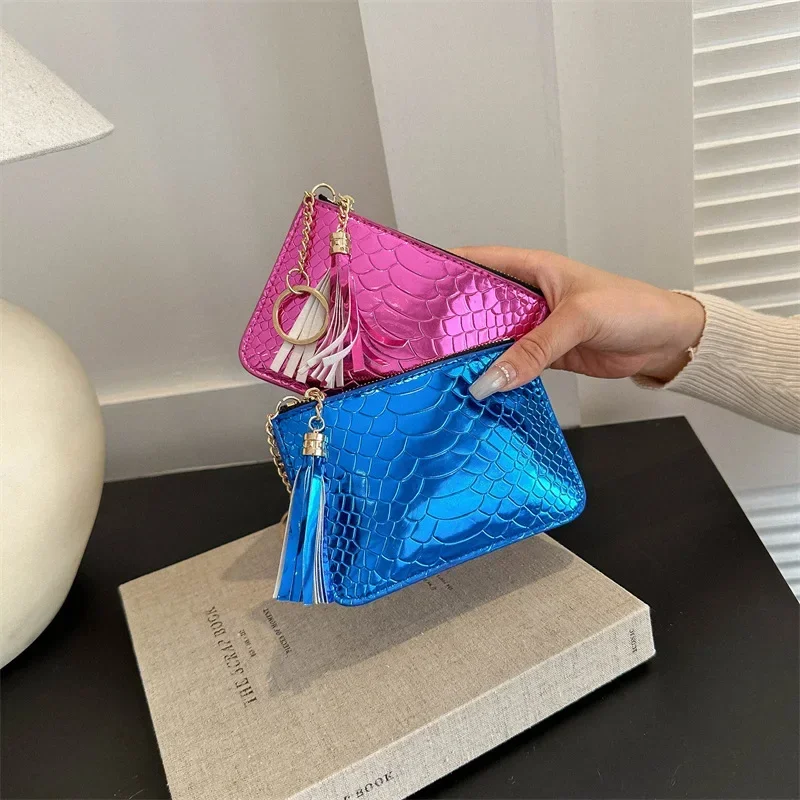 Mini monedero con estampado de cocodrilo brillante para mujer, Cartera de PU versátil, portatarjetas portátil, bolsa de identificación, bolsa de monedas para llaves, nueva moda