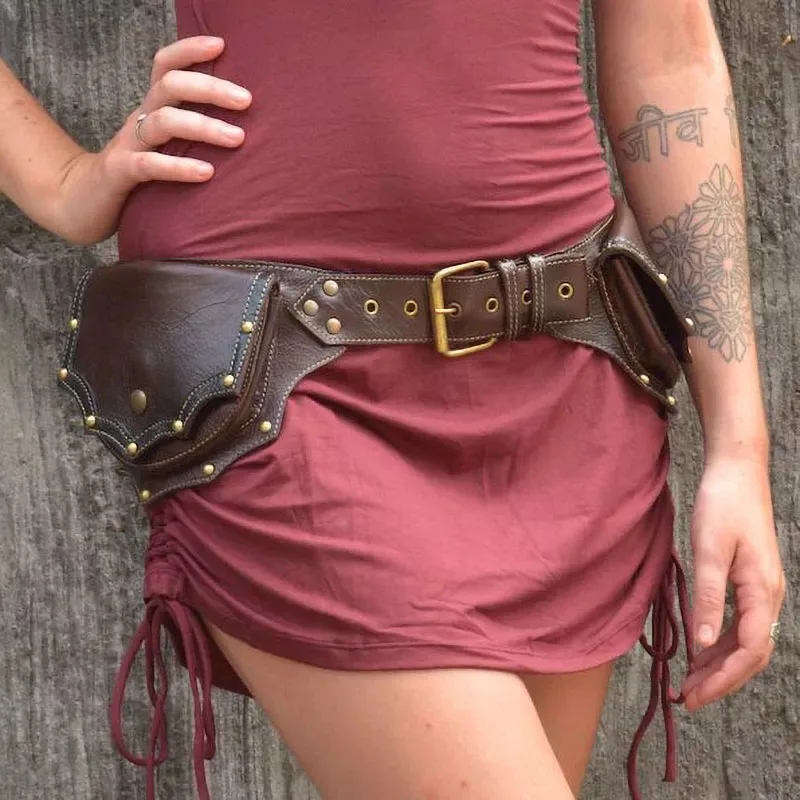 Cinto utilitário de couro Steampunk Pu medieval para mulheres Fanny Pack, bolso com bolsa dupla rebitada, esportes ao ar livre, bolsa de proteção