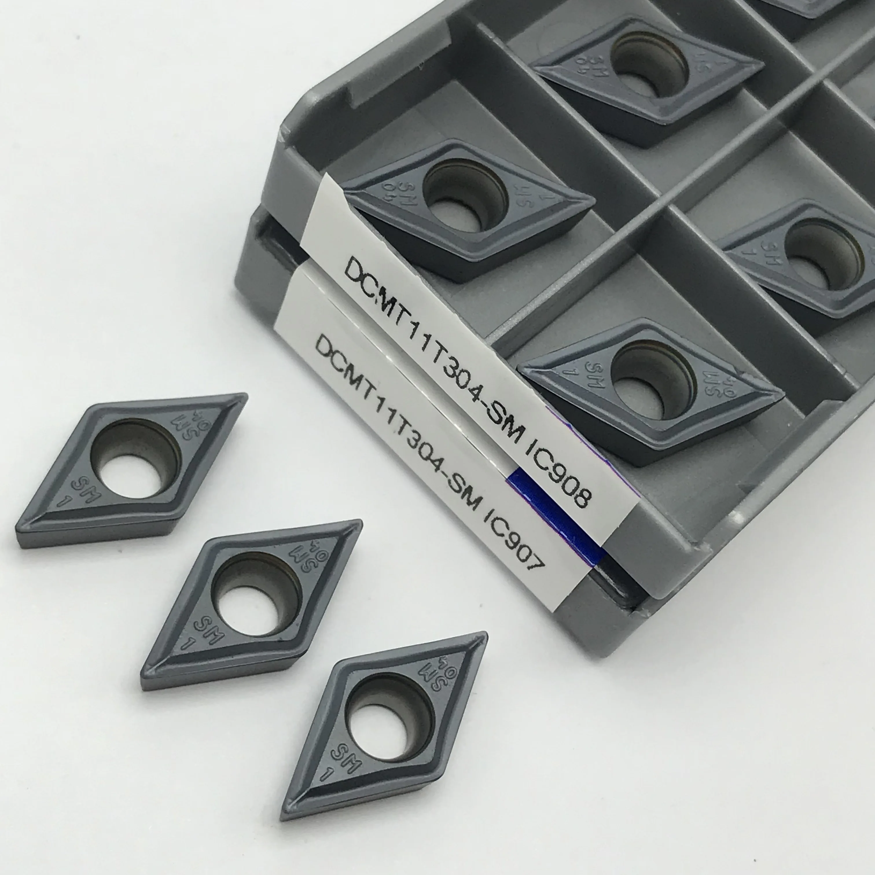 Imagem -04 - Iscar Carbide Ferramenta de Torneamento Interno Corte Cnc Ferramentas Torno Processamento de Aço Alta Qualidade Dcmt11t304 Dcmt11t308 Ic907 908