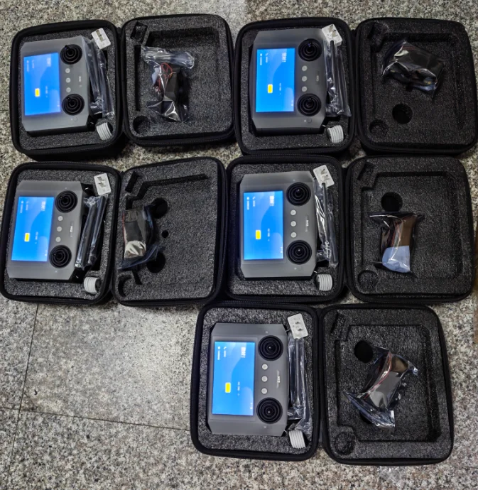 

Skydroid H12 12 Channel 2.4GHz 1080P Digital Video Data Transmission Transmitter SKYDOID H12 Agricultural remote control