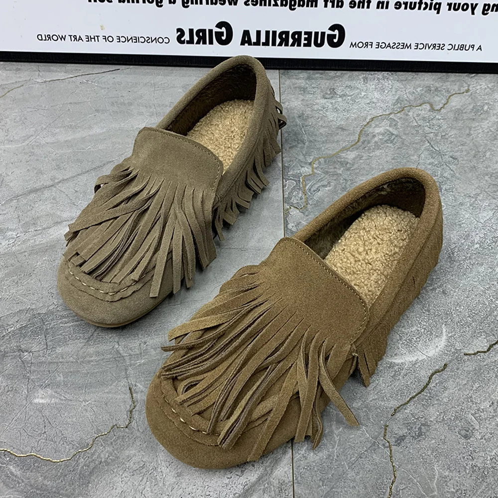 Winter Warm Fur Flat Shoes Antislip Women Loafers Plus Size Casual Female Mullers Tassels Fashion Leather Plush Women Shoes