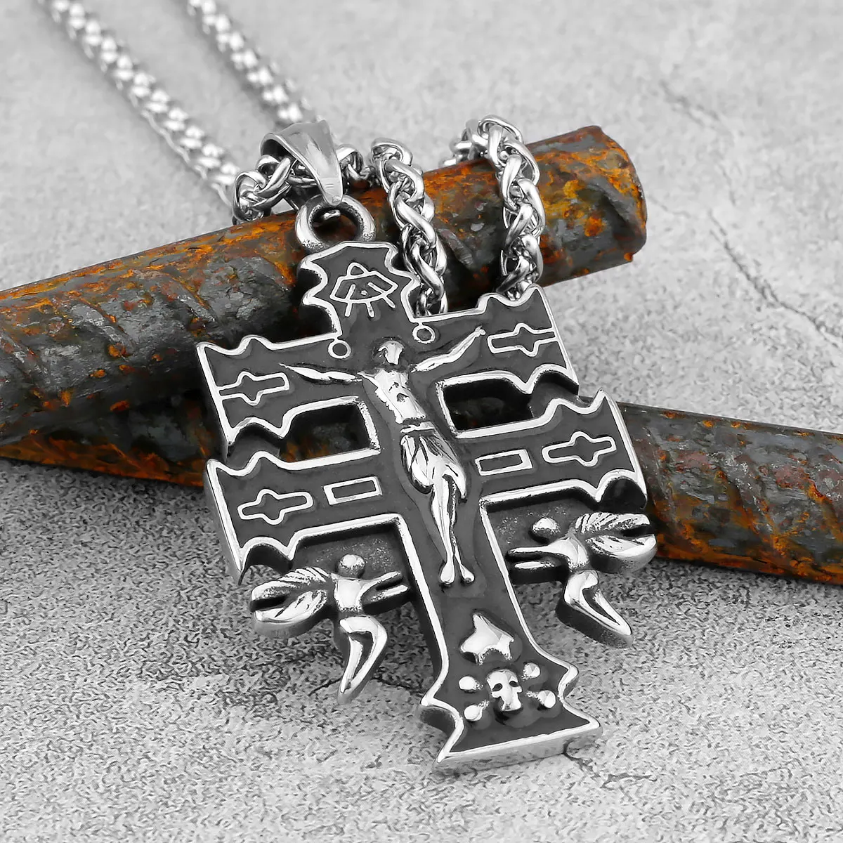 New Cross Stainless Steel Men's Viking Necklace Religious Belief Jesus Retro Odin Valknut Jewelry Pendant Punk Gift Wholesale