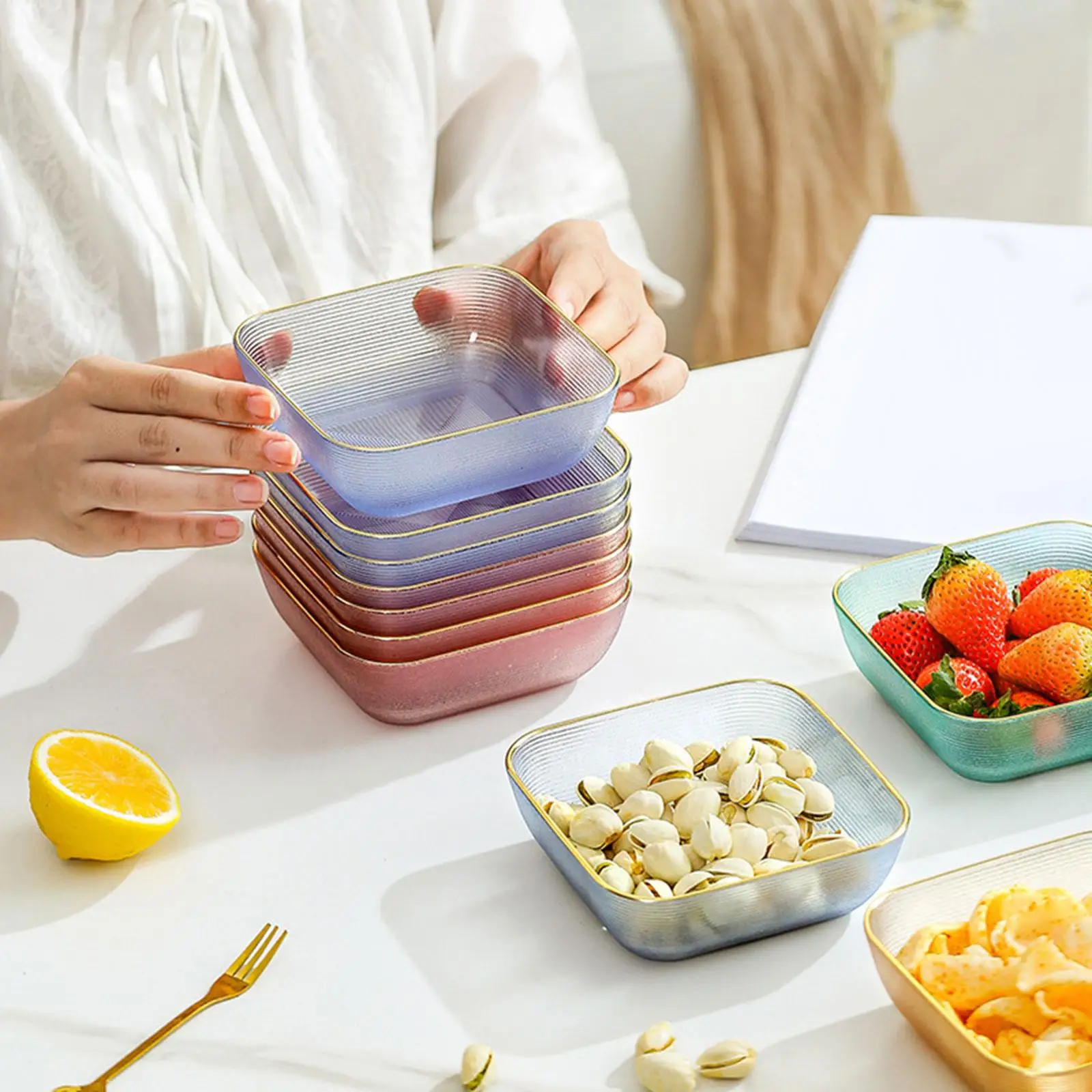 Decorative Snack Serving Tray for Wedding Shower with Plastic Iron Construction for Buffet Table