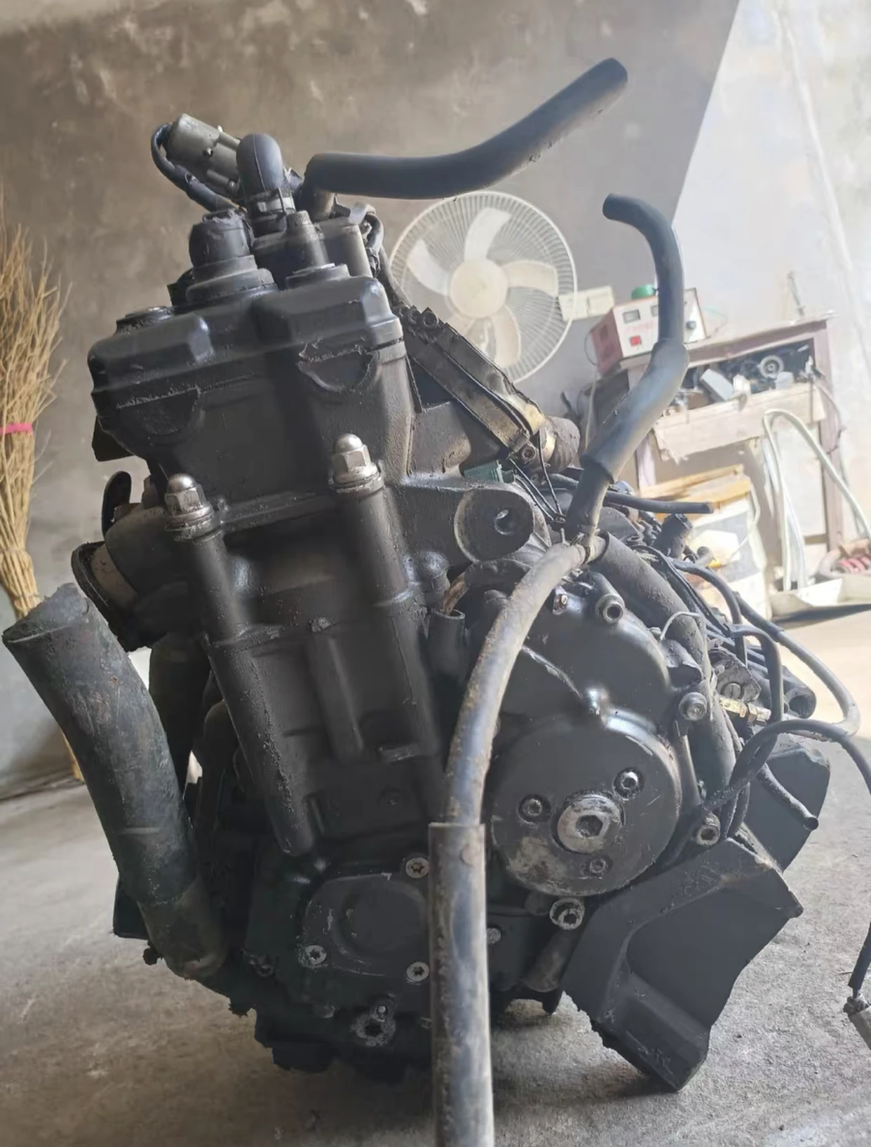 Used Motorcycle Engine Assembly CBR1000rr R1 Z1000