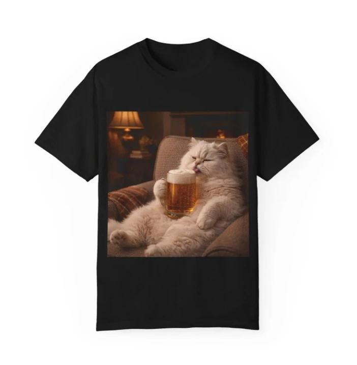 Funny Cat Drinking Beer Couch Short Sleeves T-Shirt Cool Aesthetic Humor Relax Casual Streetwear Graphic Tee Top  Y2k Gothic