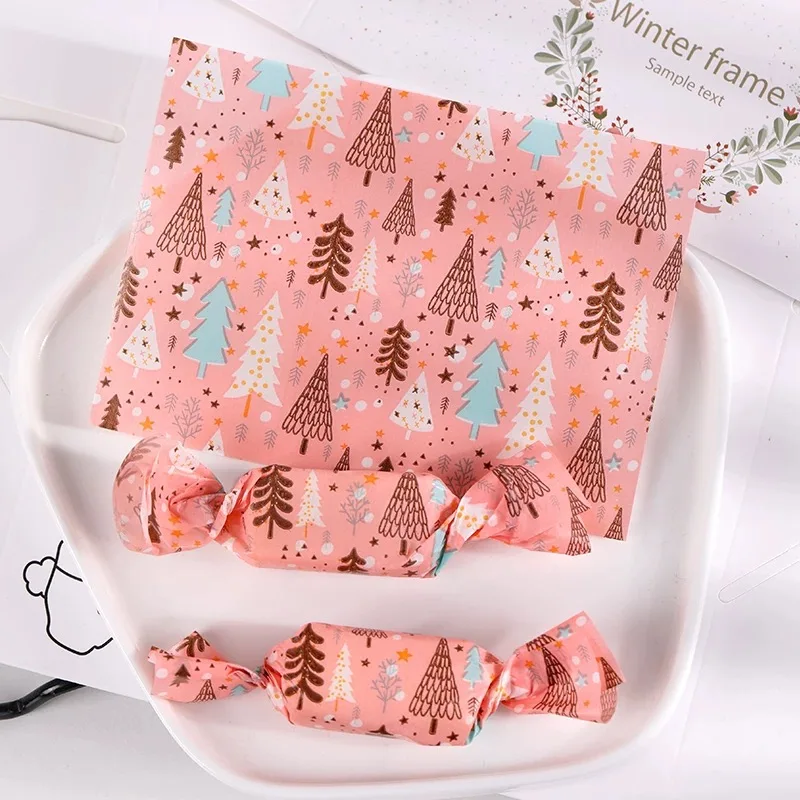 

500Pcs/lot Christmas Nougat Wrappers Twisting Wax Papers Xams DIY Caramel Candy Christmas Party Decoration Gift Wrapping Paper