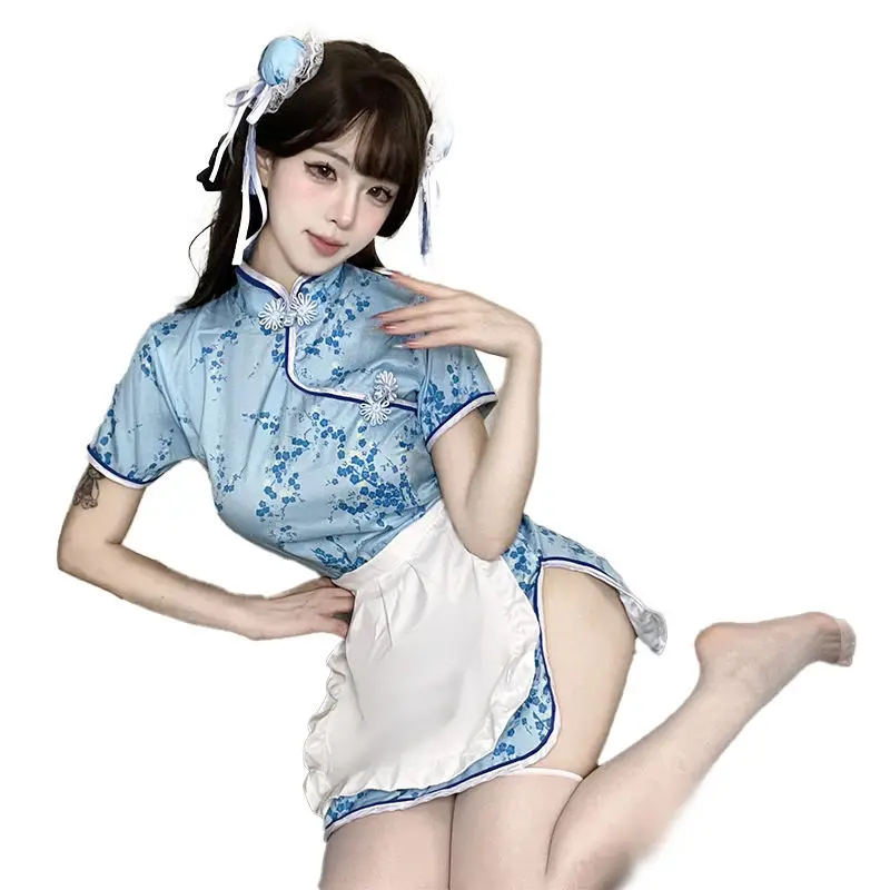 Conjunto de lencería Sexy de la serie China Niang, estampado Floral embellecedor, Cheongsam, delantal blanco, pantalones en T, diadema de encaje, medias de seda